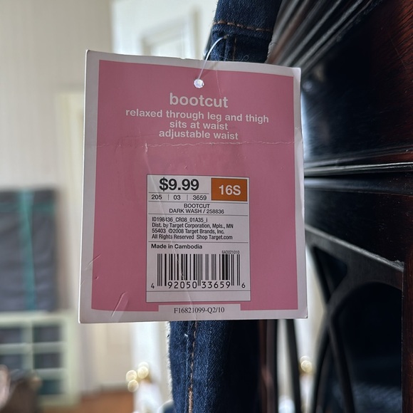 NWT Girls Circo Bootcut jeans. - Picture 2 of 8